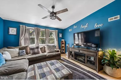 1012 Windsor Road, Collingdale, PA 19023 - Photo 13