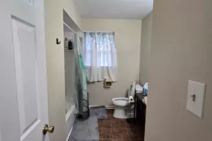 110 Jennifer Way, Upper Chichester, PA 19061 - Photo 19