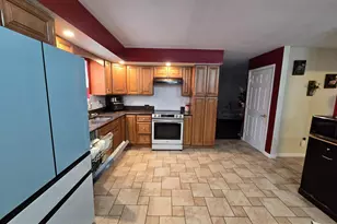 110 Jennifer Way, Upper Chichester, PA 19061 - Photo 11