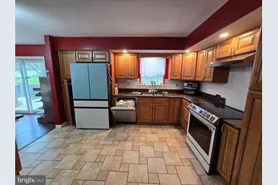 110 Jennifer Way, Upper Chichester, PA 19061 - Photo 13