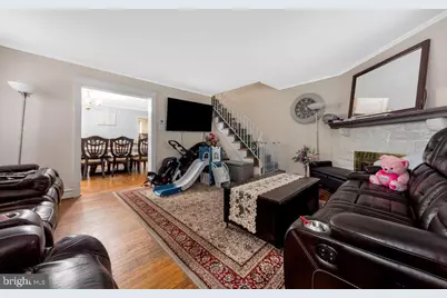 373 Upland Way, Drexel Hill, PA 19026 - Photo 7