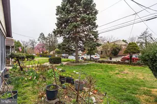 373 Upland Way, Drexel Hill, PA 19026 - Photo 9
