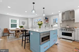 310 Old Forest Rd, Wynnewood, PA 19096 - Photo 21