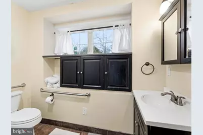 71 W Sproul Road, Springfield, PA 19064 - Photo 21