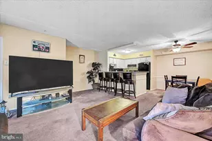 5200 Hilltop Dr, Brookhaven, PA 19015 - Photo 3