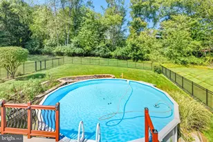 76 Colonial Cir, Thornton, PA 19373 - Photo 5