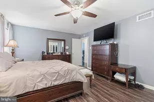 4050 Yorktown Dr, Upper Chichester, PA 19061 - Photo 17