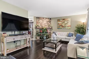 4050 Yorktown Dr, Upper Chichester, PA 19061 - Photo 9