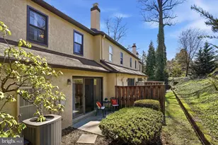 8 Summit Dr, Bryn Mawr, PA 19010 - Photo 33