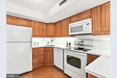 8 Summit Drive, Bryn Mawr, PA 19010 - Photo 11