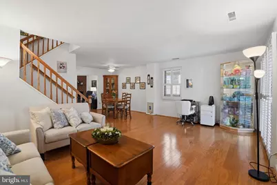 8 Summit Drive, Bryn Mawr, PA 19010 - Photo 3