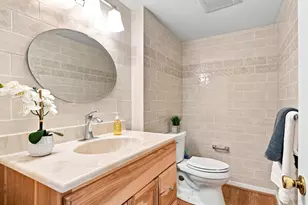 8 Summit Dr, Bryn Mawr, PA 19010 - Photo 9