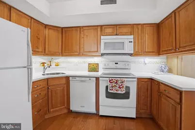 8 Summit Drive, Bryn Mawr, PA 19010 - Photo 15