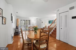 8 Summit Dr, Bryn Mawr, PA 19010 - Photo 7