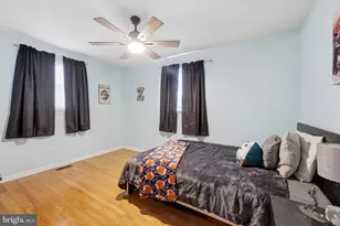 129 E Maple Ave, Brookhaven, PA 19015 - Photo 11