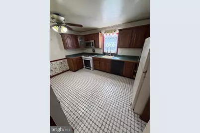 230 N Diamond Street, Clifton Heights, PA 19018 - Photo 5