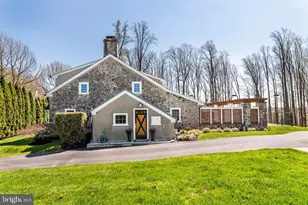 207 Carriage, Newtown Square, PA 19073 - Photo 47