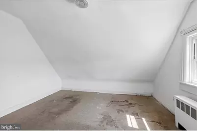 909 Springfield Road #D, Darby, PA 19023 - Photo 11