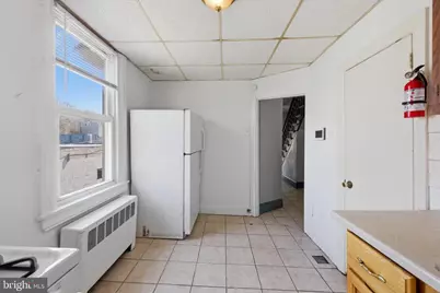 909 Springfield Road #D, Darby, PA 19023 - Photo 3