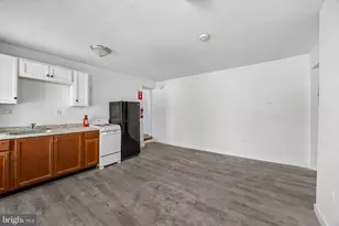 523 Concord Ave, Chester, PA 19013 - Photo 5