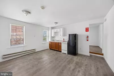 523 Concord Avenue #2R, Chester, PA 19013 - Photo 3