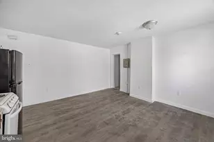 523 Concord Ave, Chester, PA 19013 - Photo 9