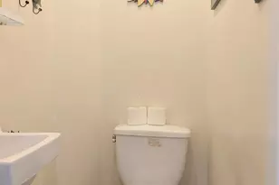 905 Edmonds Ave, Drexel Hill, PA 19026 - Photo 11