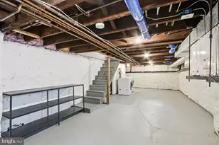 205 N Aberdeen Ave, Wayne, PA 19087 - Photo 33