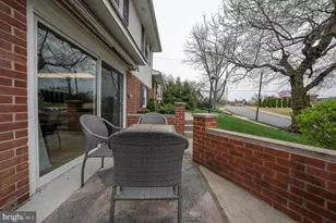 8 Grove Ln, Broomall, PA 19008 - Photo 43