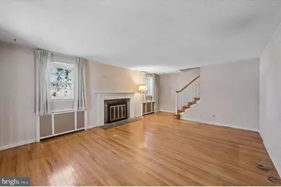 125 S Sproul Road, Broomall, PA 19008 - Photo 5