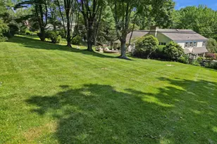 770 Robinhood Rd, Bryn Mawr, PA 19010 - Photo 33