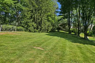 770 Robinhood Rd, Bryn Mawr, PA 19010 - Photo 27