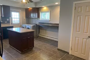 525 Highland Ave, Chester, PA 19013 - Photo 7