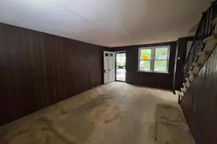 519 S 4th St, Darby, PA 19023 - Photo 3