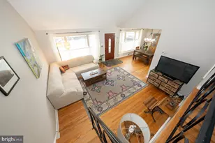 349 Glen Gary Dr, Havertown, PA 19083 - Photo 5