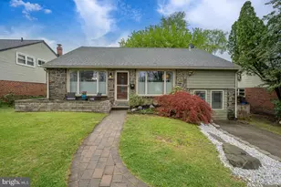 349 Glen Gary Dr, Havertown, PA 19083 - Photo 9