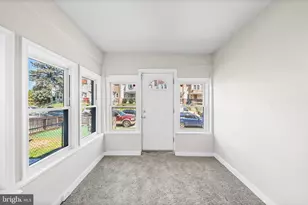 128 Whitely Terrace, Darby, PA 19023 - Photo 3