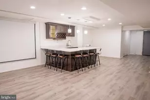 617 St Anthony Ln, Upper Darby, PA 19082 - Photo 9