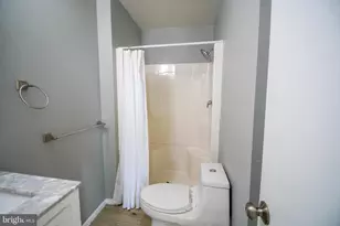 617 St Anthony Ln, Upper Darby, PA 19082 - Photo 23