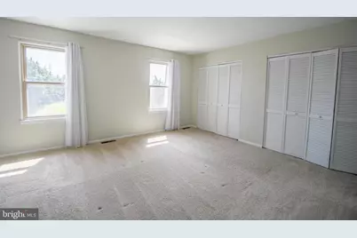 617 Saint Anthony Lane, Upper Darby, PA 19082 - Photo 25