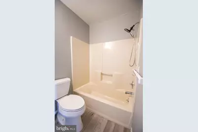 617 Saint Anthony Lane, Upper Darby, PA 19082 - Photo 11