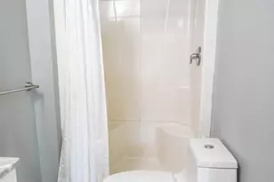 617 St Anthony Ln, Upper Darby, PA 19082 - Photo 17