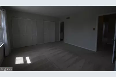 617 Saint Anthony Lane, Upper Darby, PA 19082 - Photo 23