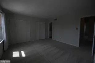 617 St Anthony Ln, Upper Darby, PA 19082 - Photo 23