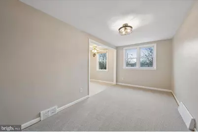 221 Park Drive, Glenolden, PA 19036 - Photo 7