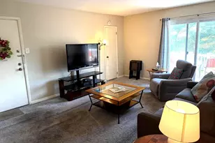 6223 Hilltop Dr, Brookhaven, PA 19015 - Photo 5