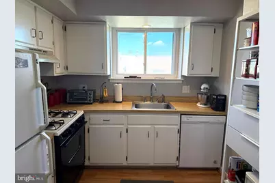 6223 Hilltop Drive #27, Brookhaven, PA 19015 - Photo 9