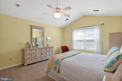 4201 Chatham Circle, Upper Chichester, PA 19014 - Photo 17