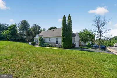 4201 Chatham Circle, Upper Chichester, PA 19014 - Photo 35
