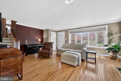 305 Somerset Place, Wallingford, PA 19086 - Photo 9